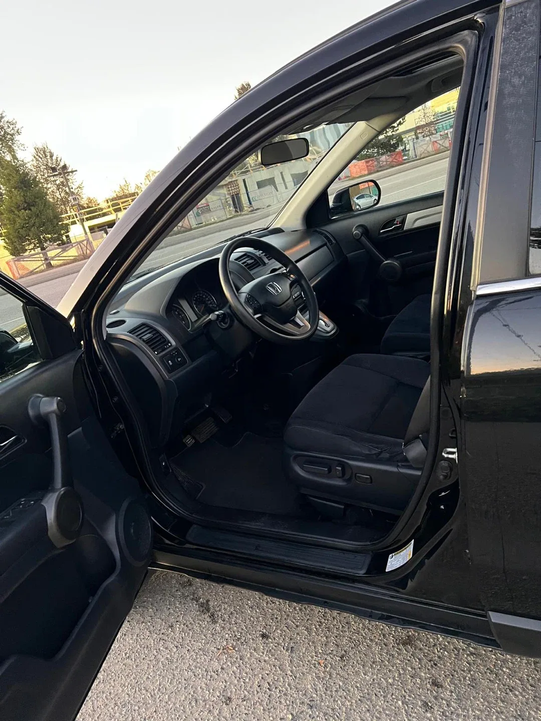 2011 Honda CR-V AWD – 237,500KM image indicator(8)