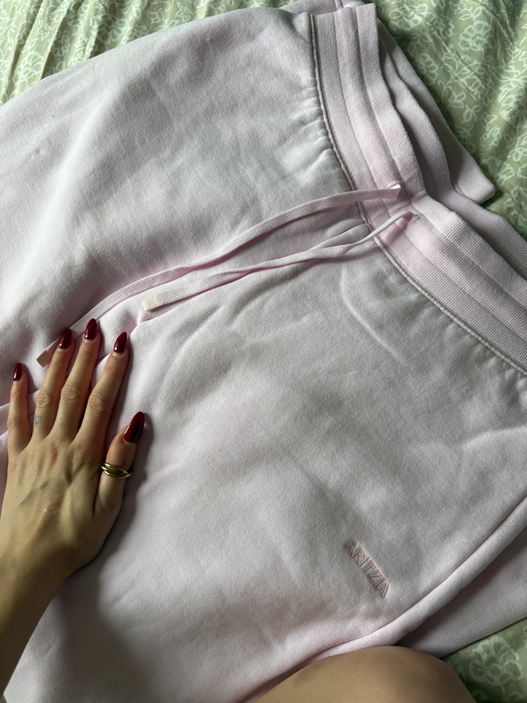 Aritzia Cozy Sweatfleece Perfect Banded Sweatpant - M 🥕 - photo 3