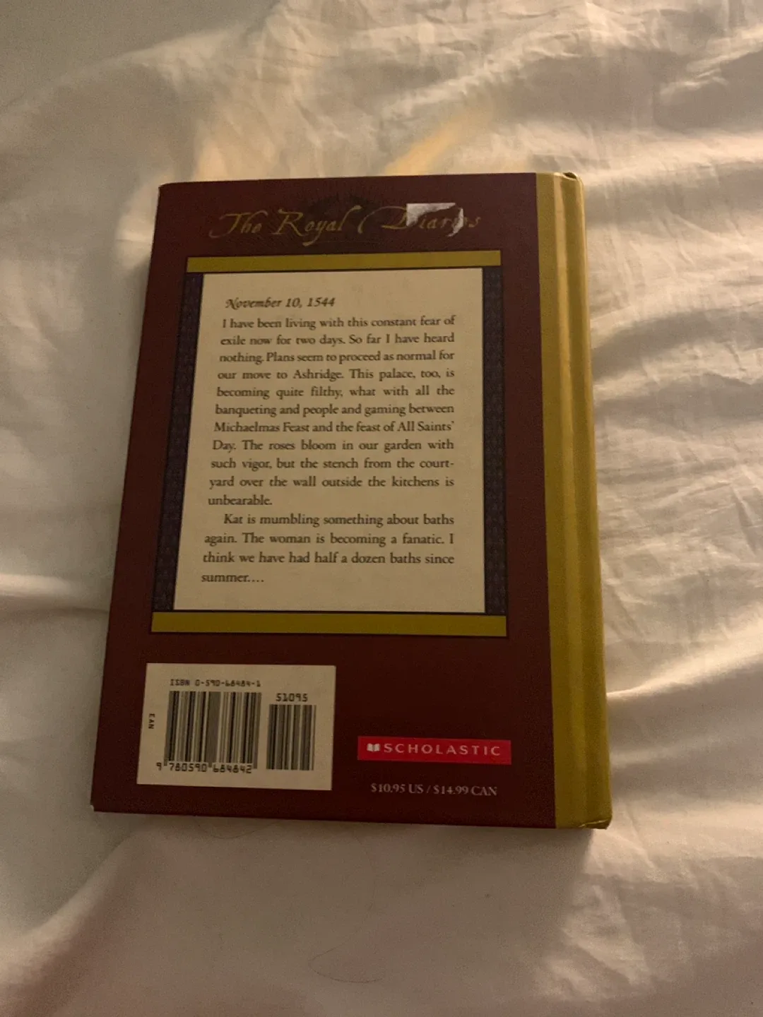 The Royal Diaries: Elizabeth I by Kathryn Lasky image indicator(2)