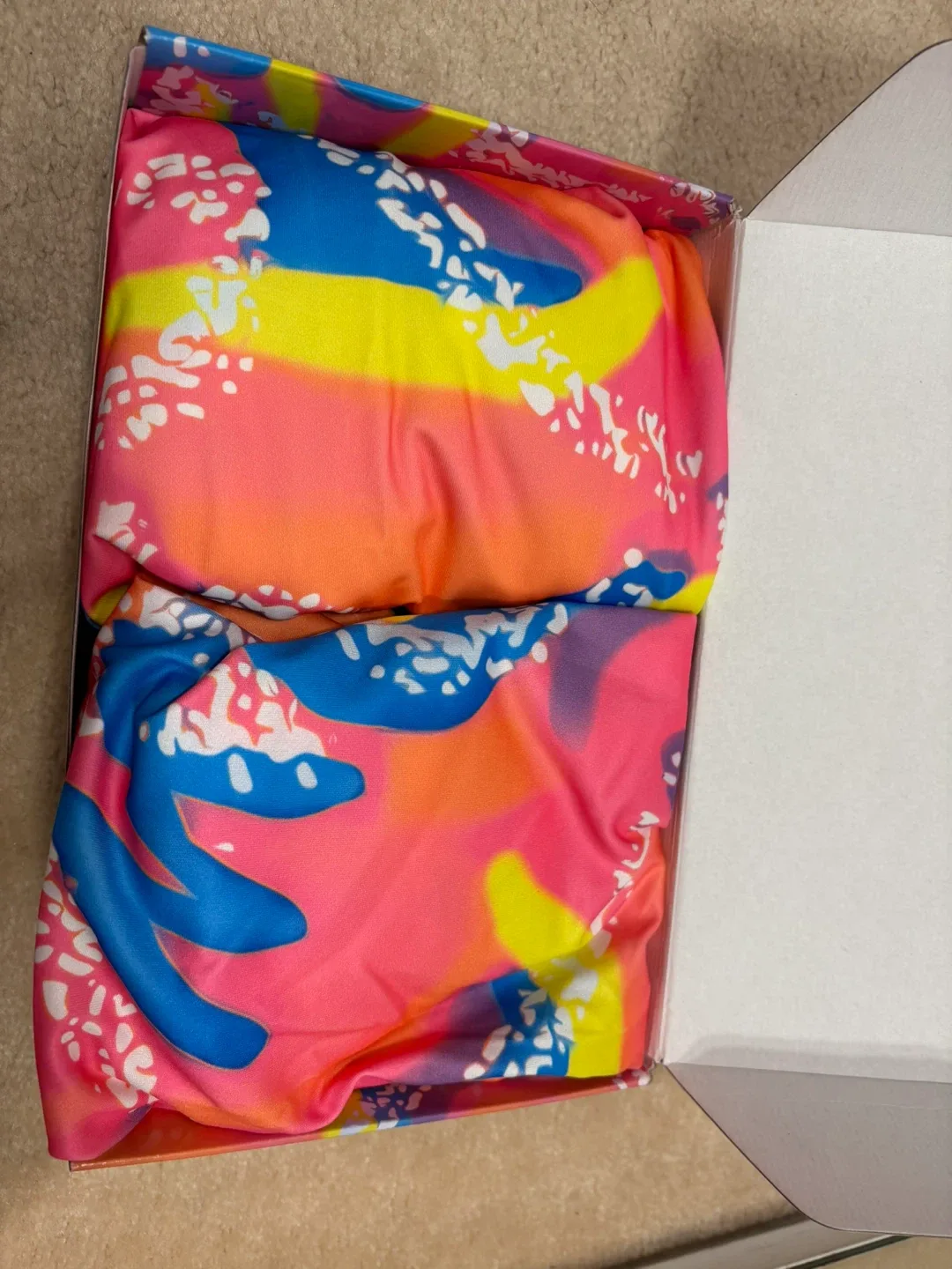 New 4-Piece Outfit Set - Pink, Blue, Yellow image indicator(4)