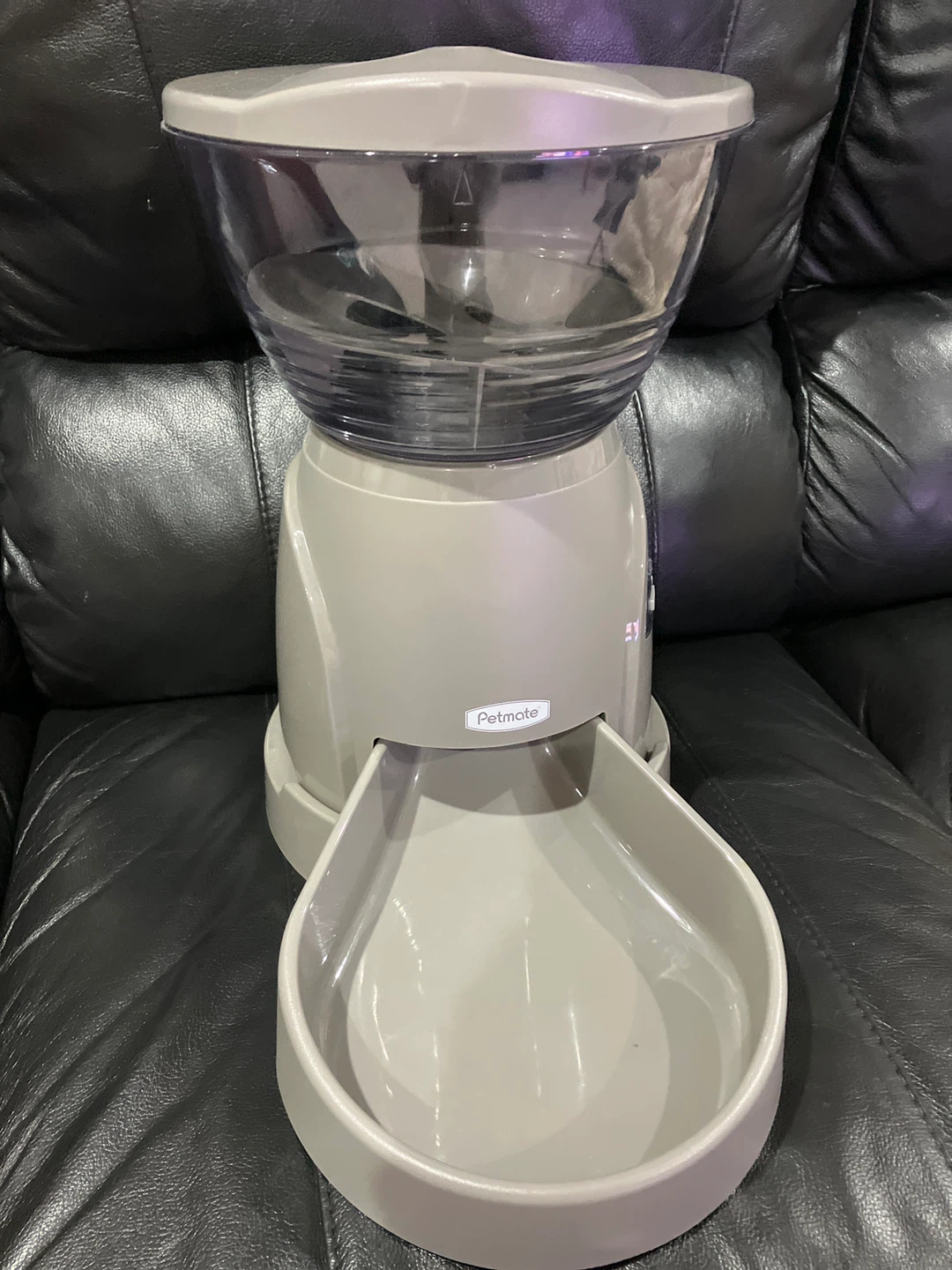 Petmate Pet Food Dispenser