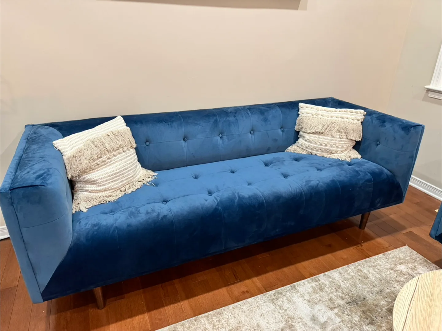 Blue Velvet Sofa - 3 seater couch - Modern Luxe Look (Set 2) image indicator(2)