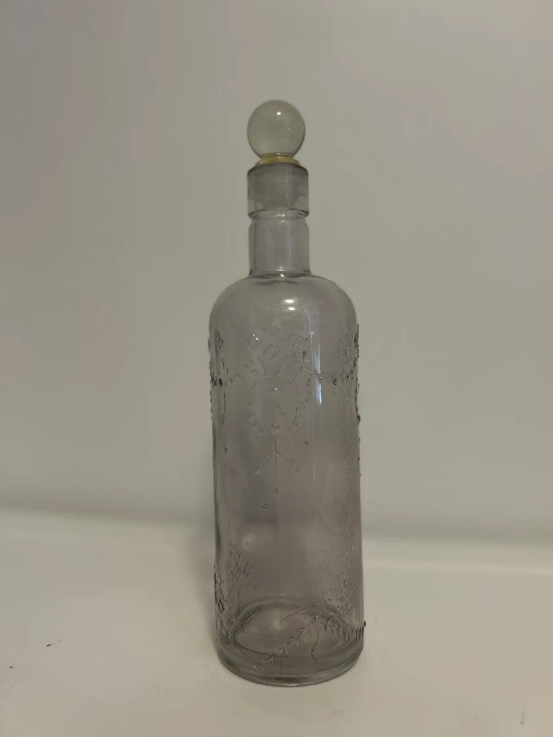 Vintage Asian Figurine & Hand Fan image indicator(7)