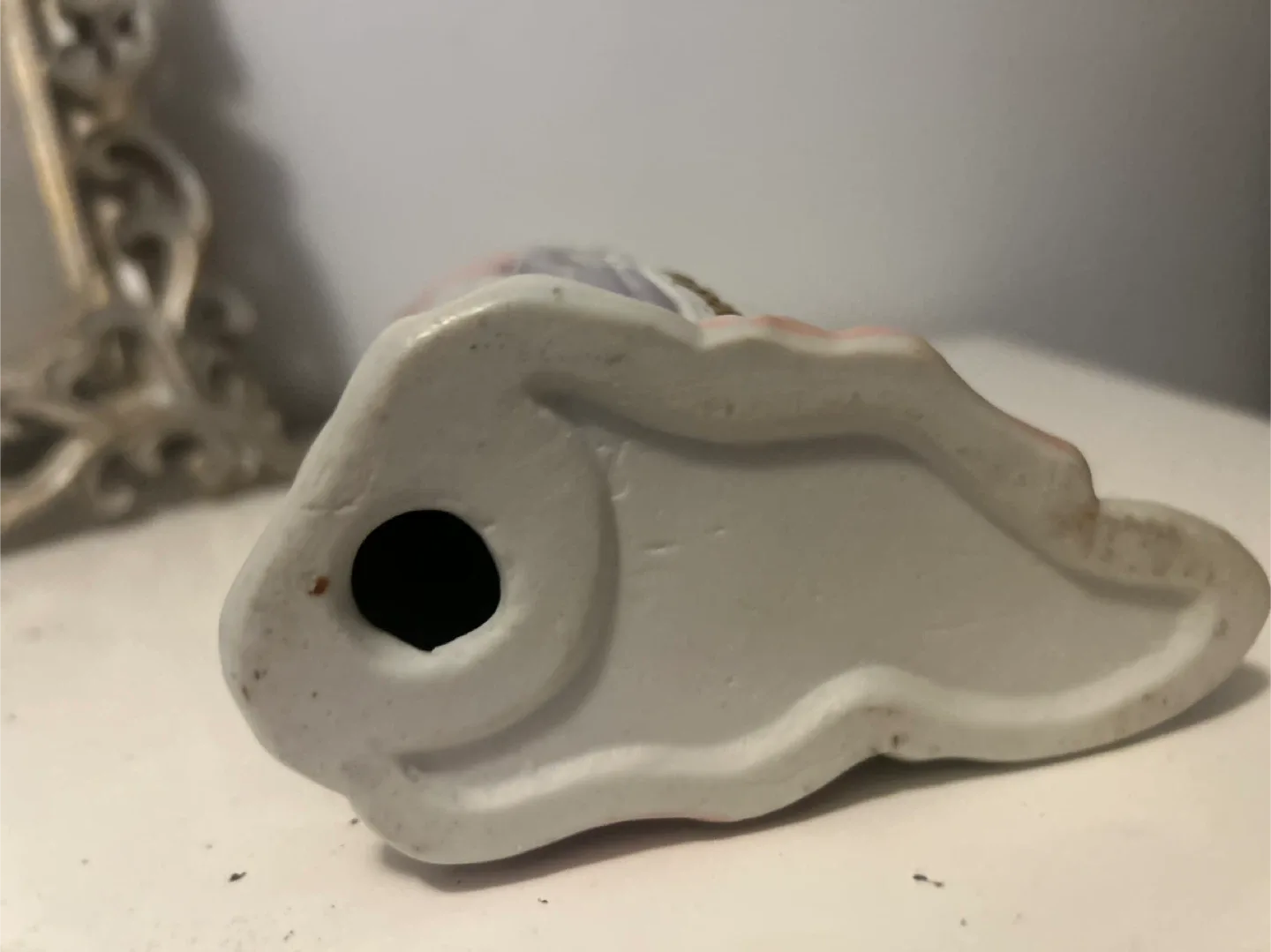 Vintage Asian Figurine & Hand Fan image indicator(8)