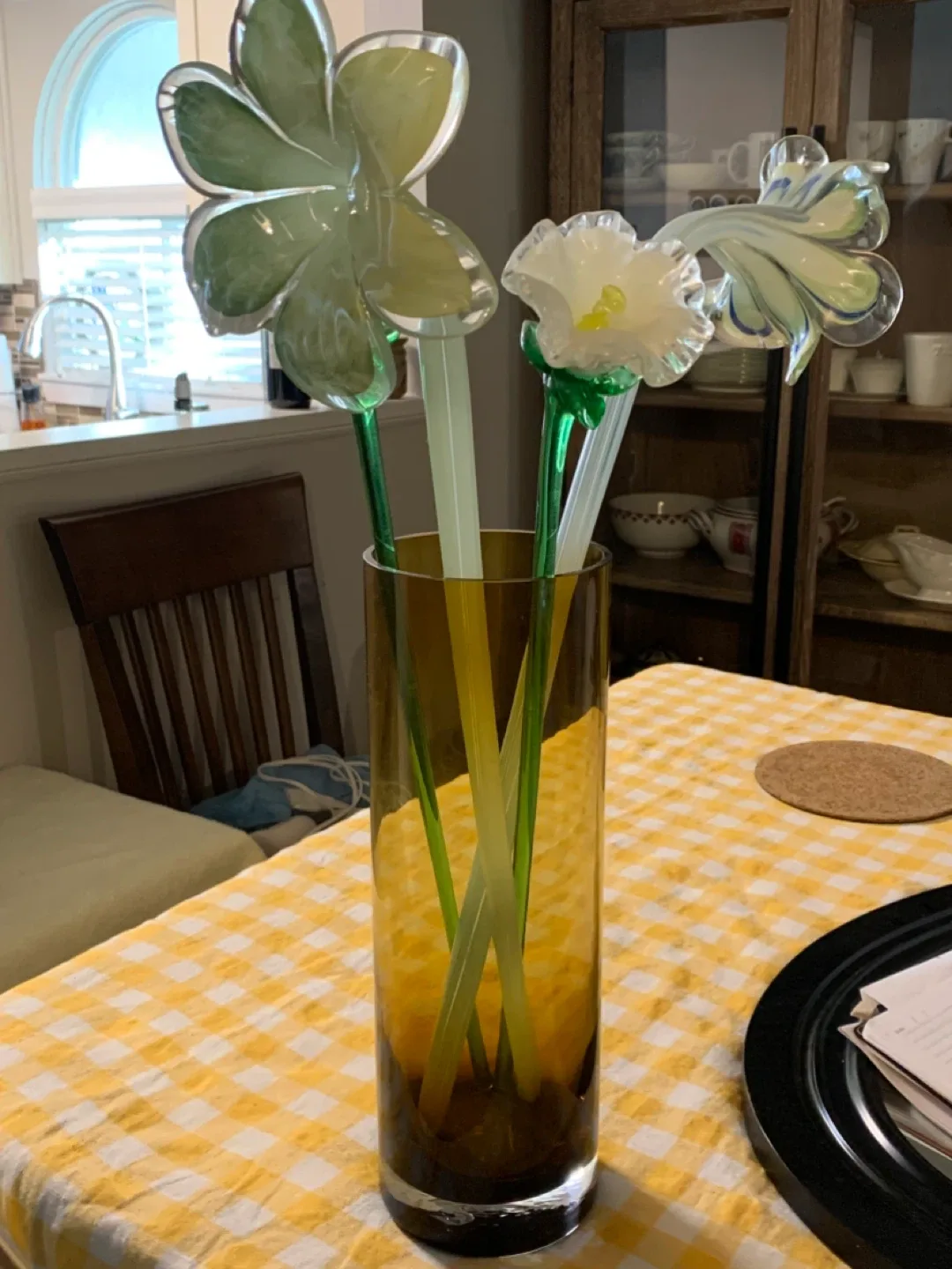 Glass Flowers and vase image indicator(2)