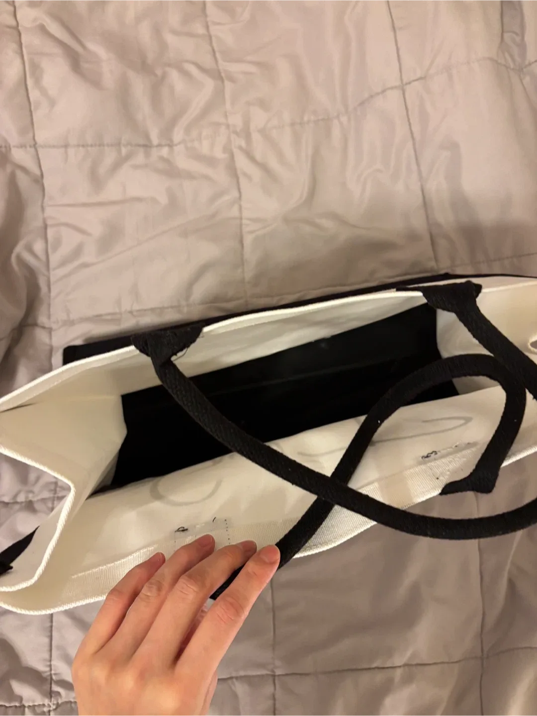 Girls Trip Tote Bag image indicator(2)