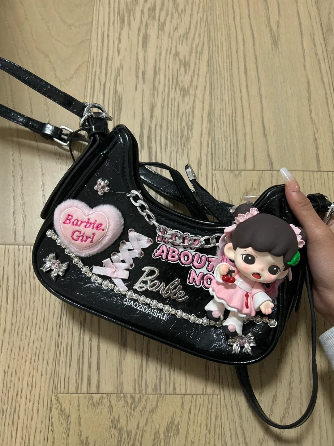 Barbie Girl Black Shoulder Bag image indicator(2)