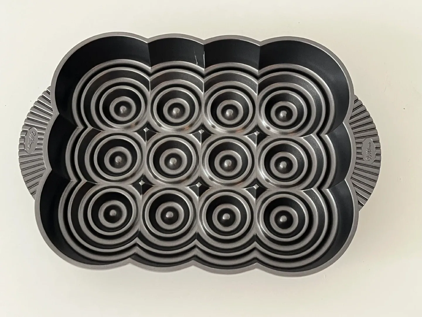 Wilton Donut Pan - New! image indicator(2)