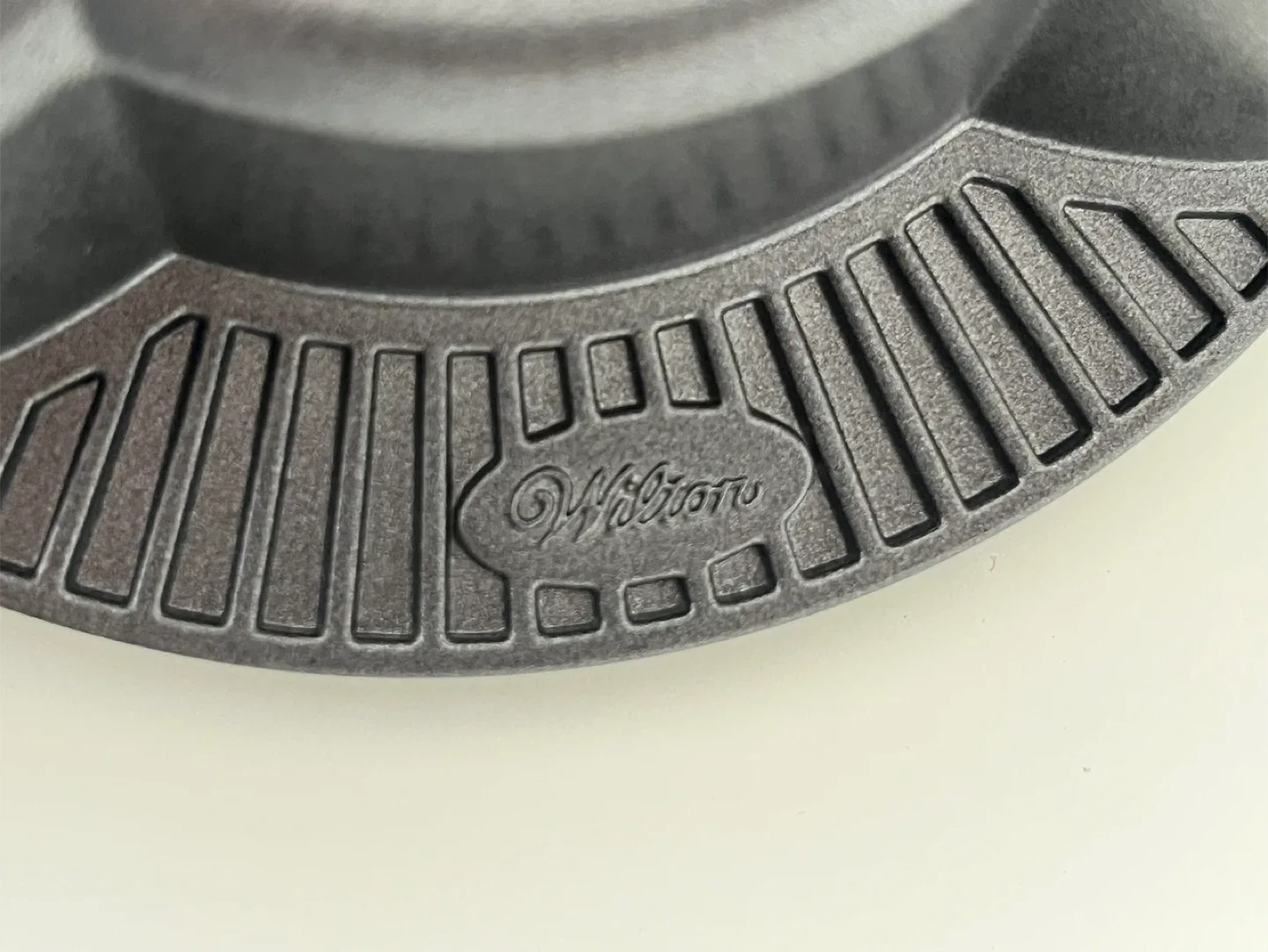 Wilton Donut Pan - New! image indicator(4)