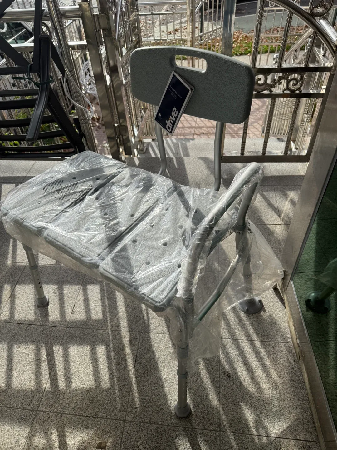 Drive Medical Bathroom Shower Chair with Back - NEW image indicator(3)