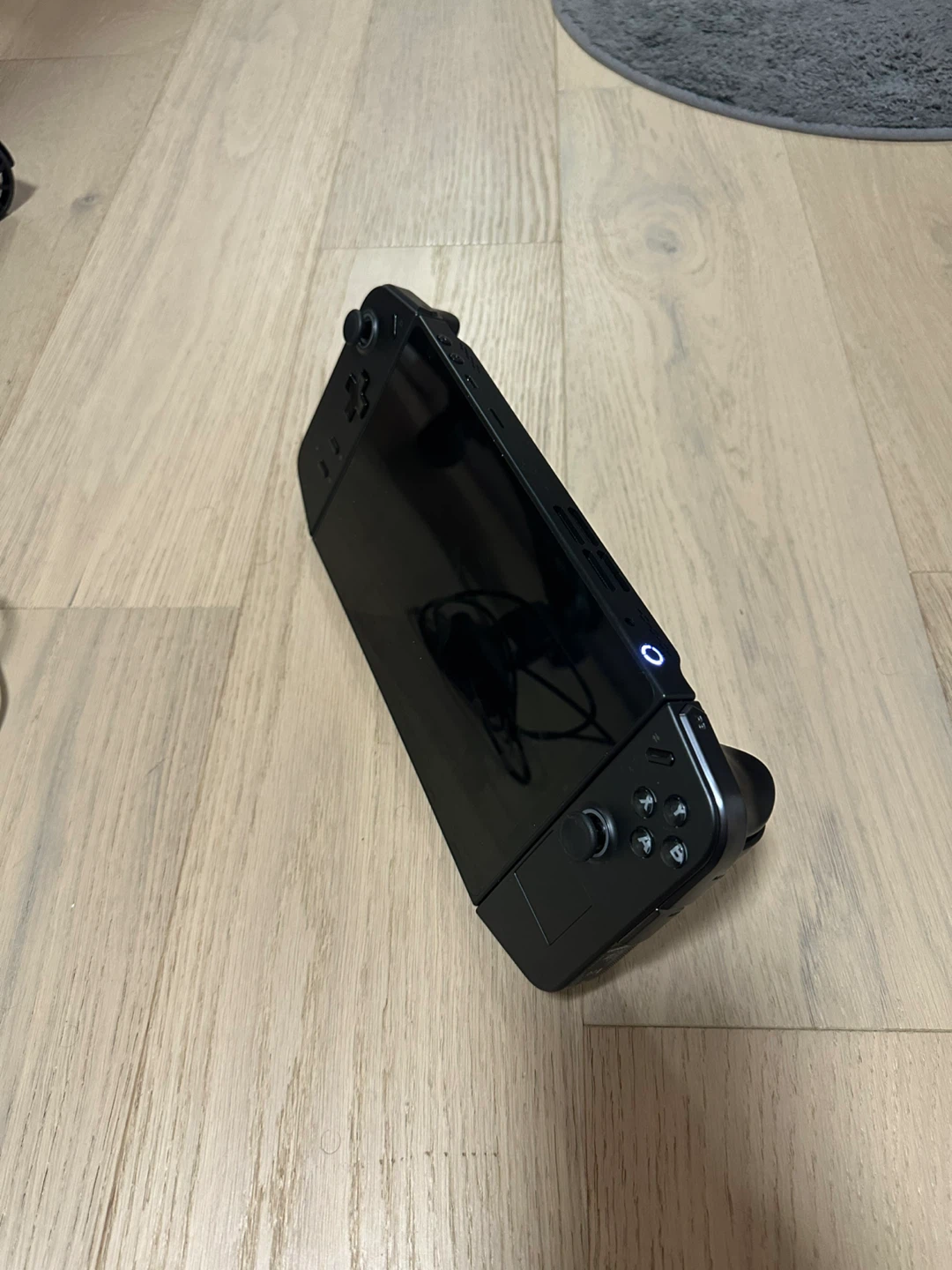 Lenovo Legion Go - photo 3