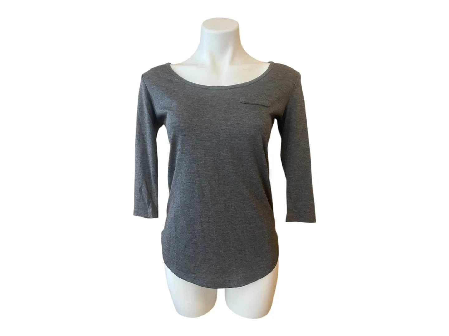 NWT Vintage 2000s Y2K Grey 3/4 Sleeves Scoop Neck Top S/M