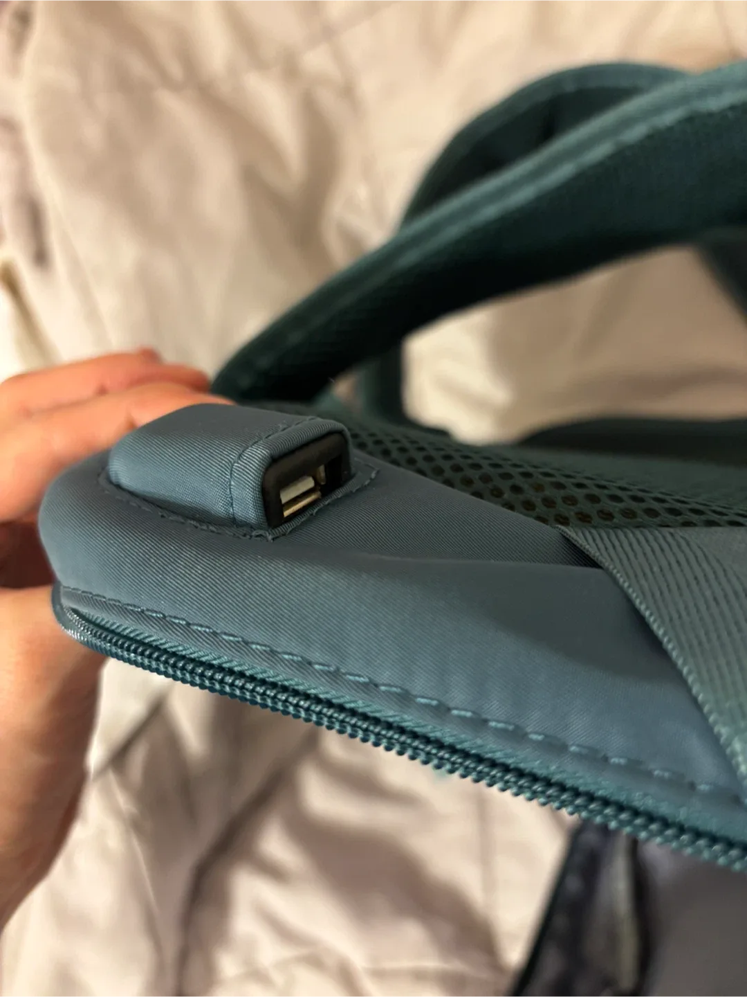 Laptop Backpack with USB Charging Port image indicator(2)