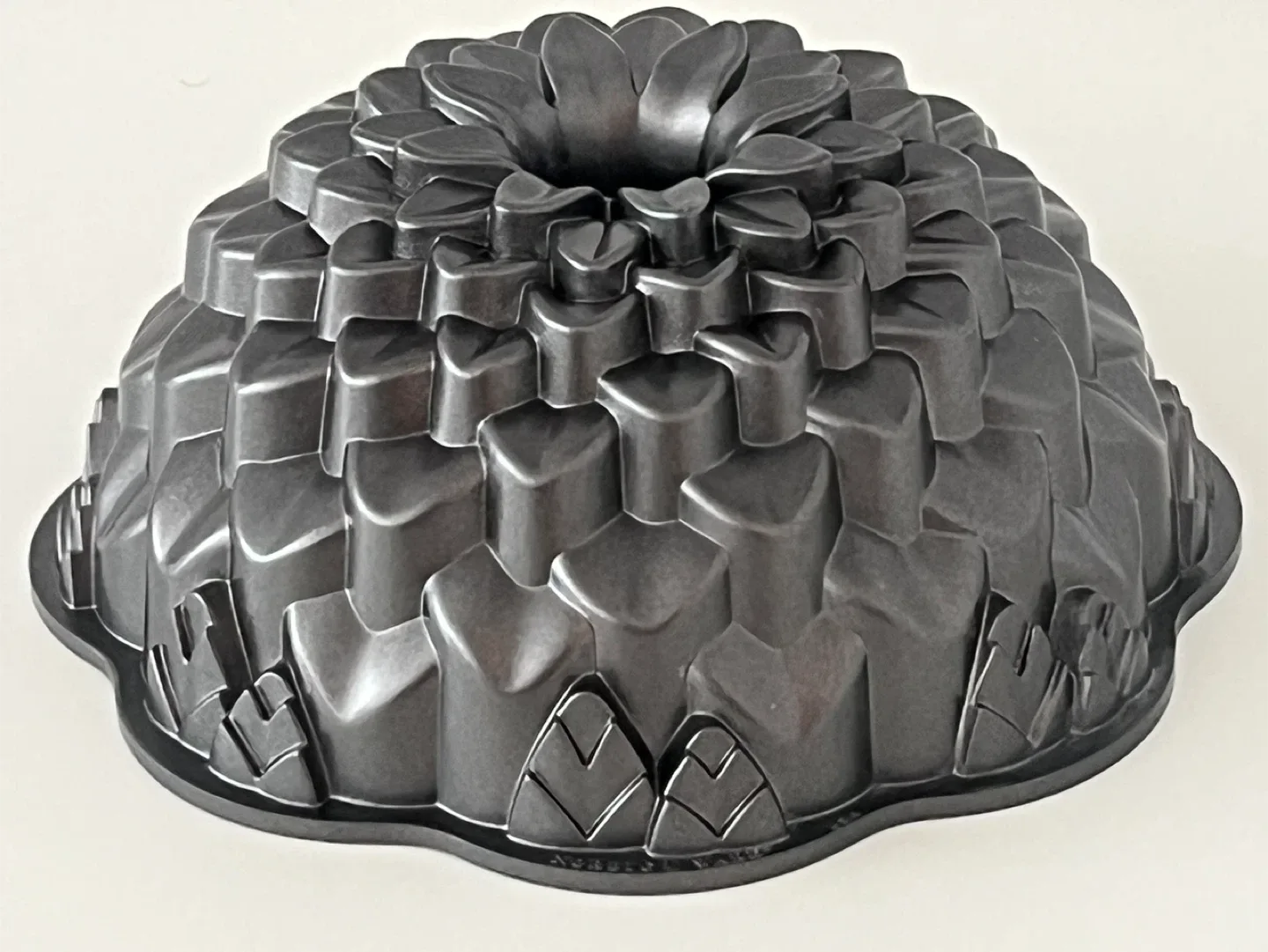 Nordic Ware Bundt Pan image indicator(3)