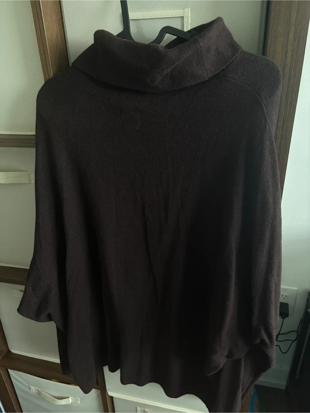 GAP Maternity CashSoft Turtleneck Sweater only image indicator(5)