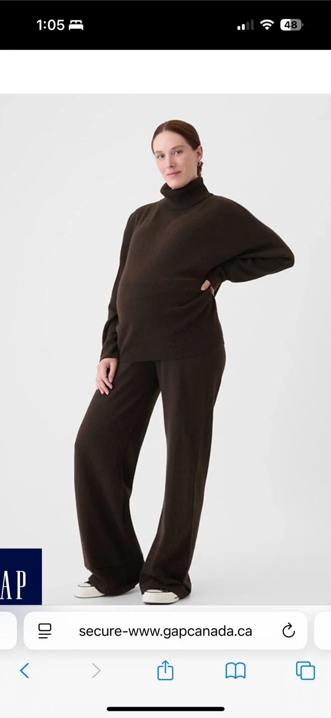GAP Maternity CashSoft Turtleneck Sweater only