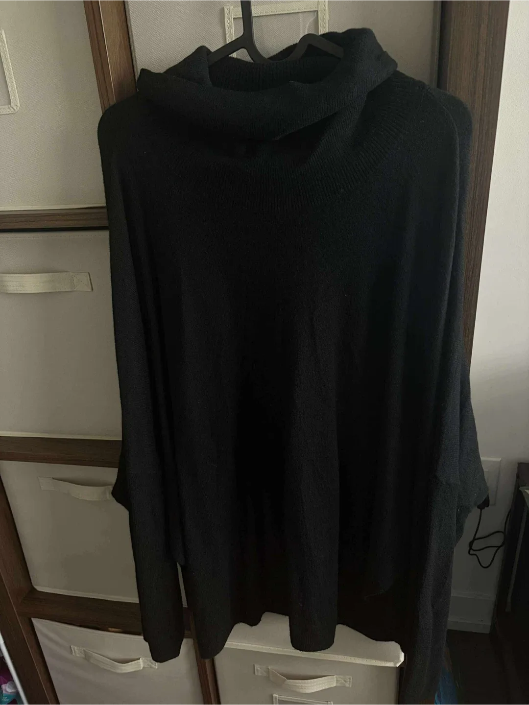 GAP Maternity CashSoft Turtleneck Sweater only image indicator(7)