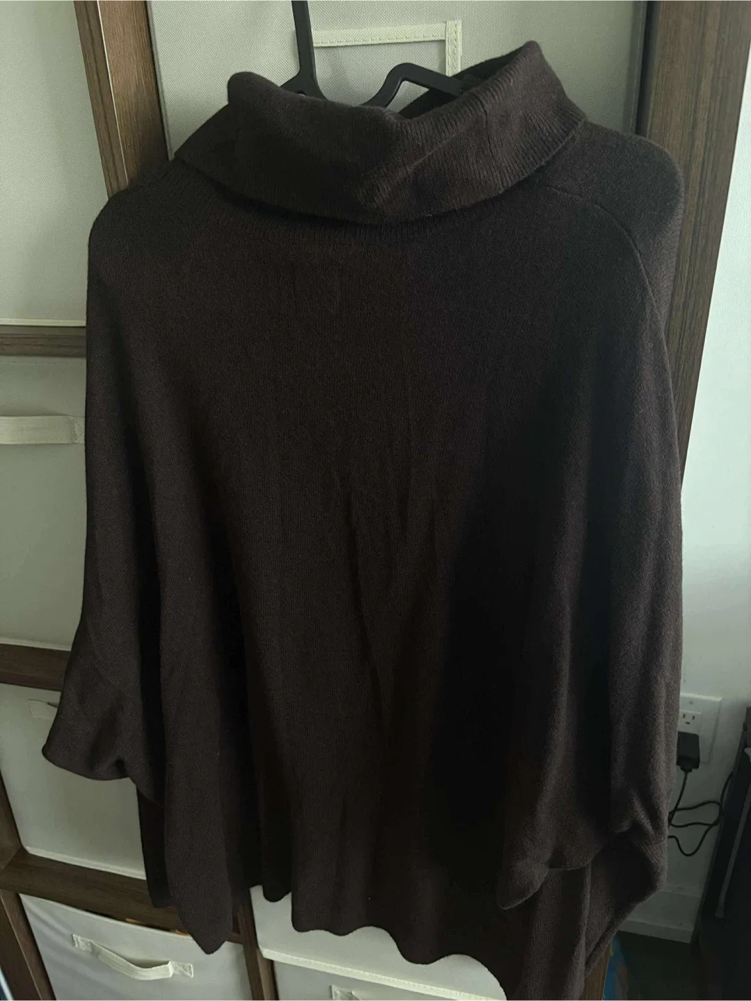 GAP Maternity CashSoft Turtleneck Sweater only image indicator(8)