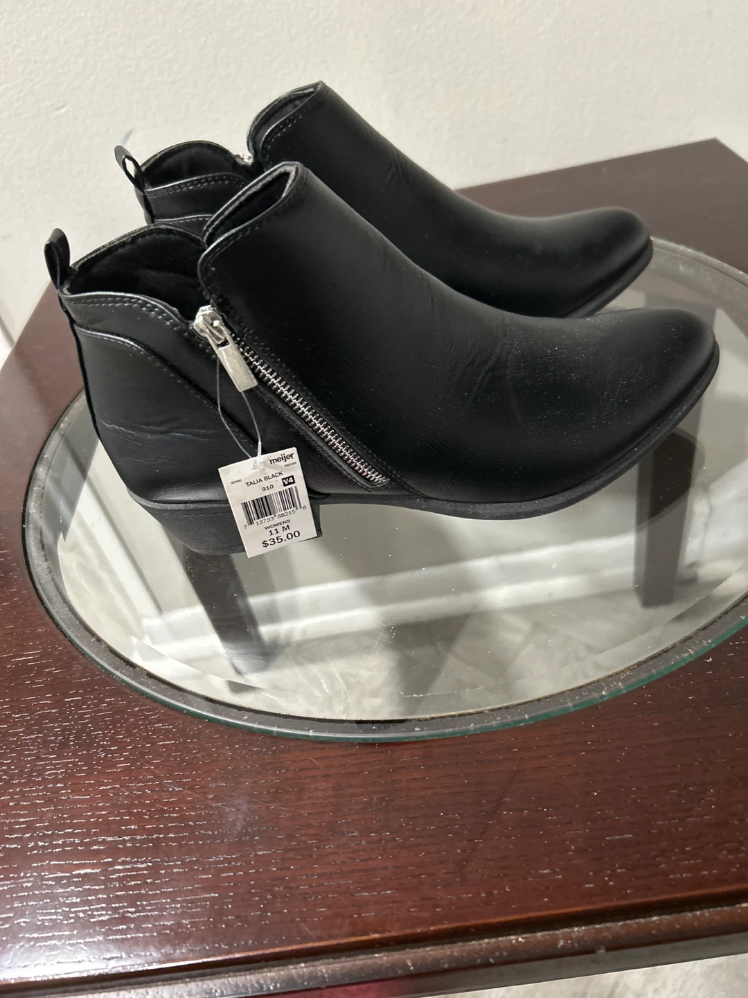 Brand New Falls Creek black leather boots size 11 - photo 4