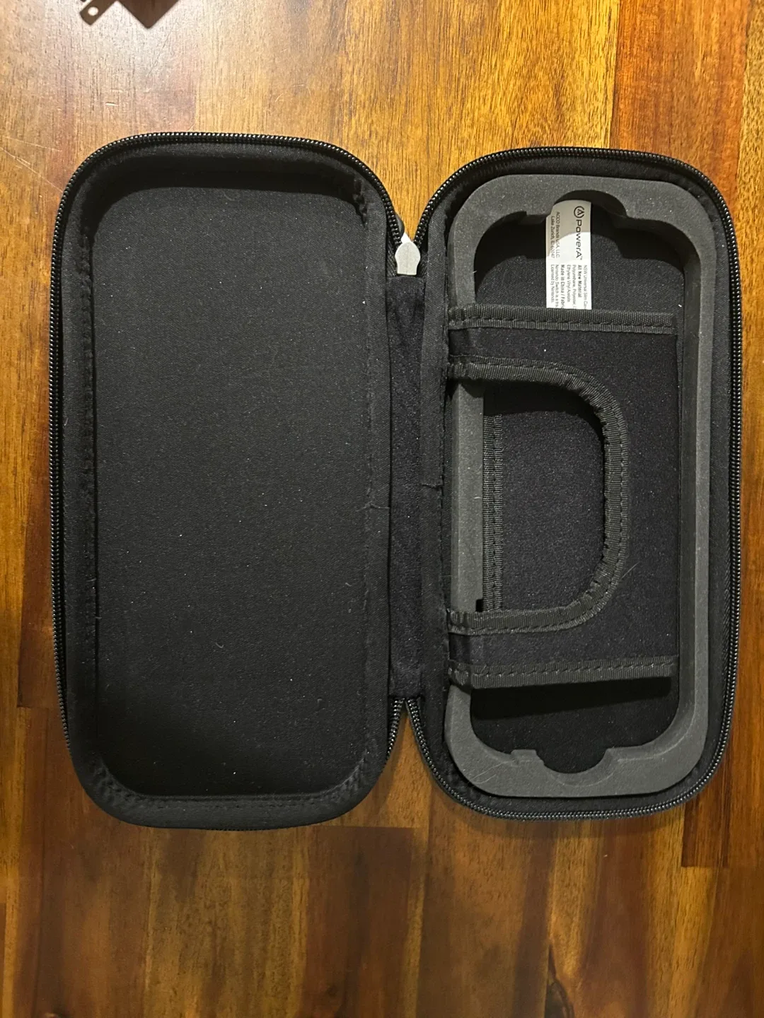 Nintendo Switch Lite (Grey) with Case & Games image indicator(5)