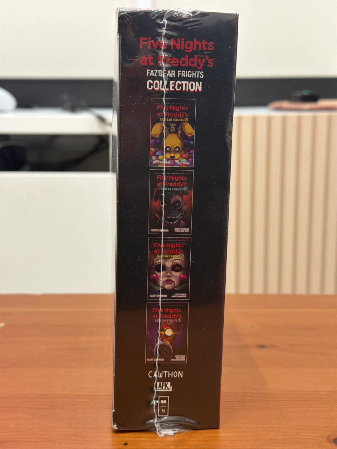 Five Nights at Freddy's Fazbear Frights Collection