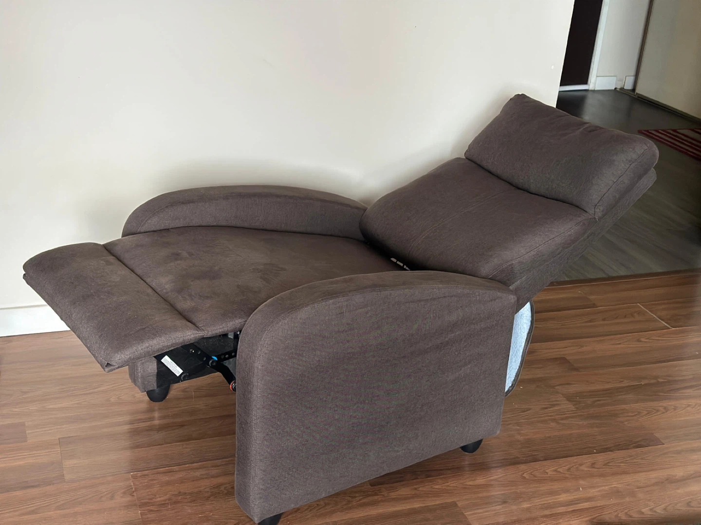 Brown Fabric Recliner Chair - photo 2