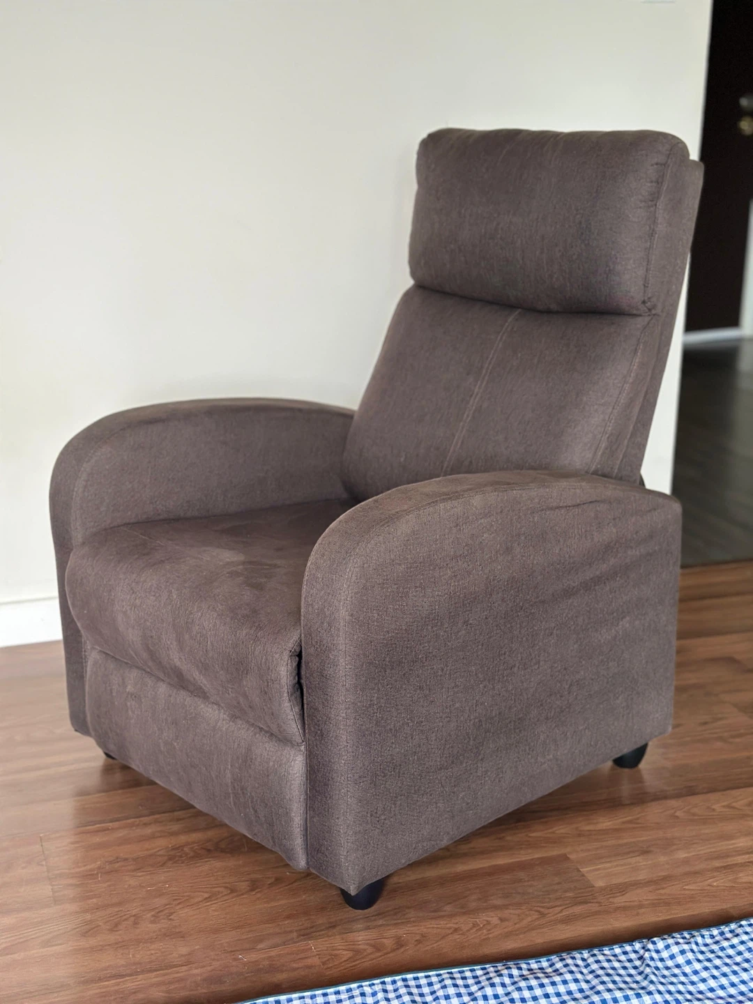 Brown Fabric Recliner Chair