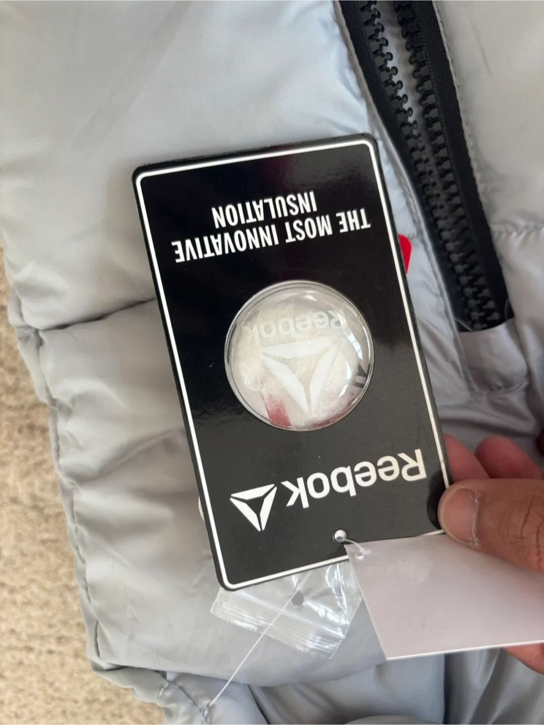 Reebok Puffer Jacket - Black & Grey image indicator(8)