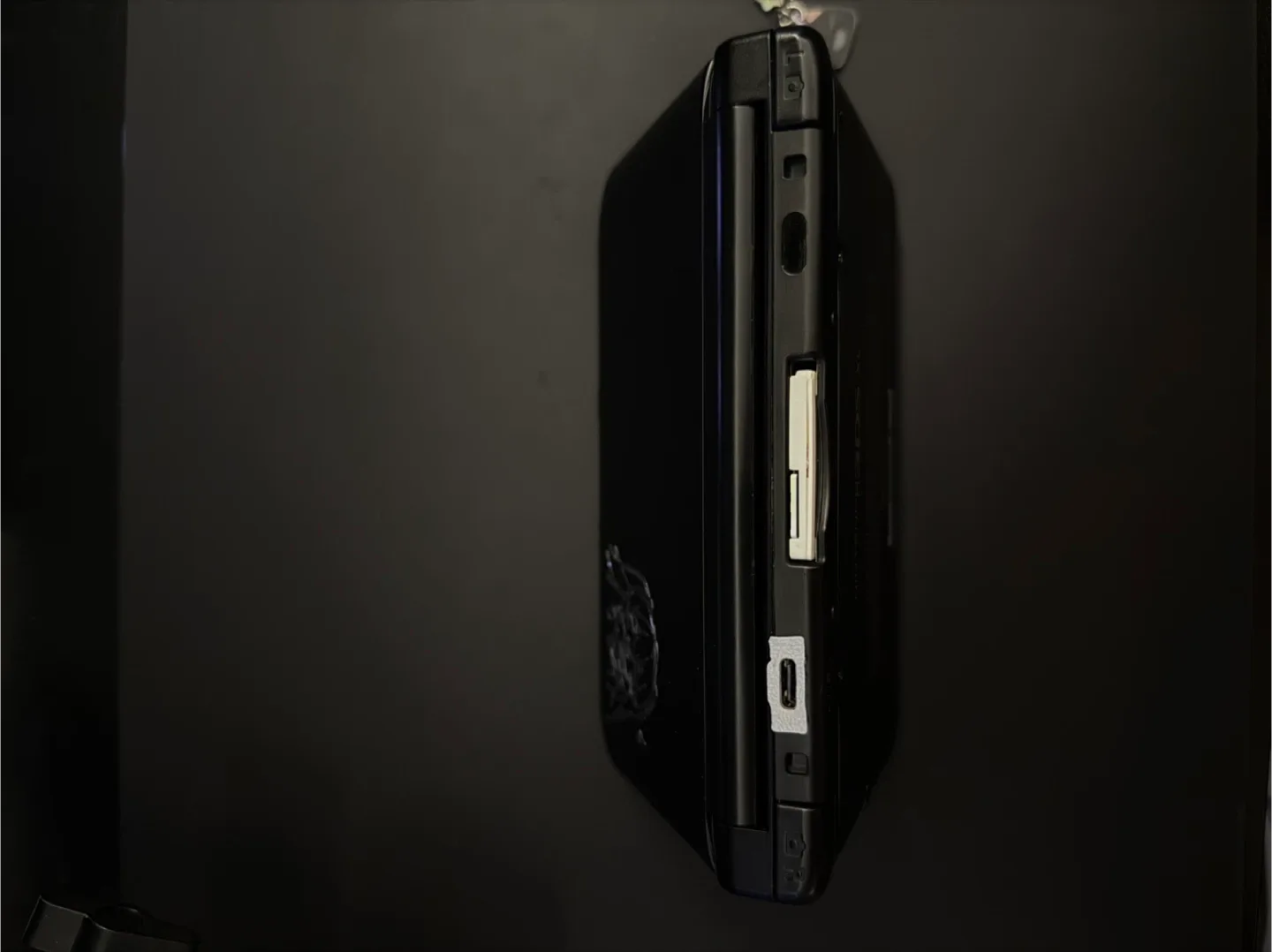 Nintendo 3DS XL Black Handheld Console image indicator(4)