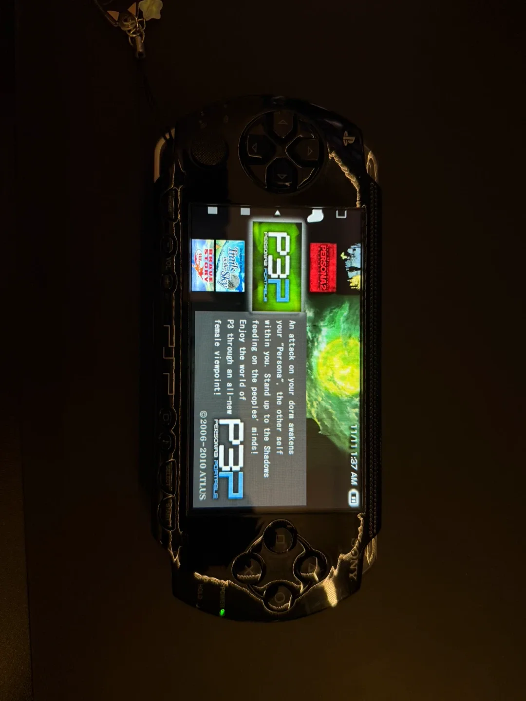 Sony PSP 1000 Black Handheld Console image indicator(3)