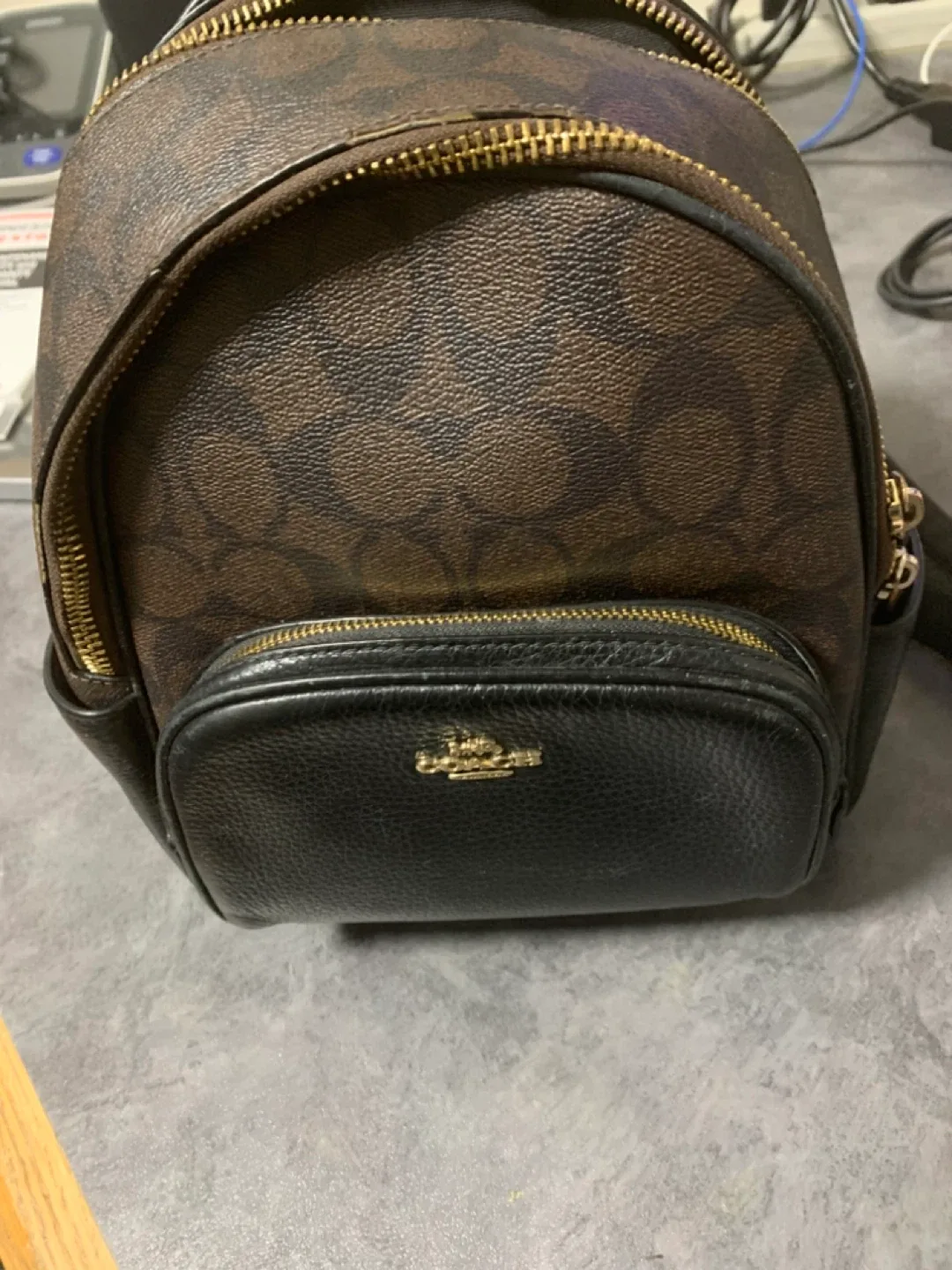 Coach Mini Backpack image indicator(9)