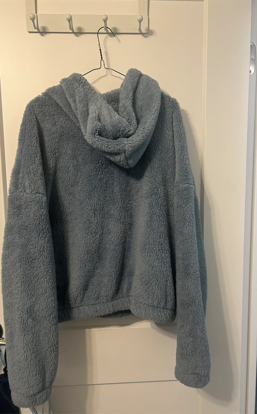 Aeropostale Blue Fuzzy Hoodie - Size M - photo 3