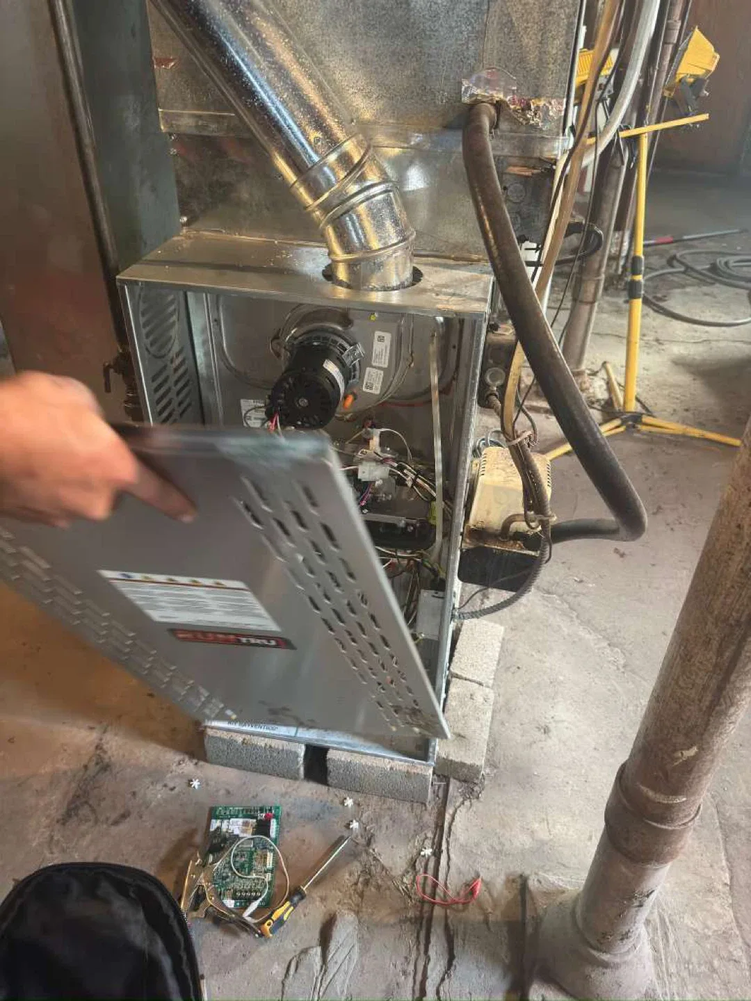 We repair and install furnaces image indicator(4)