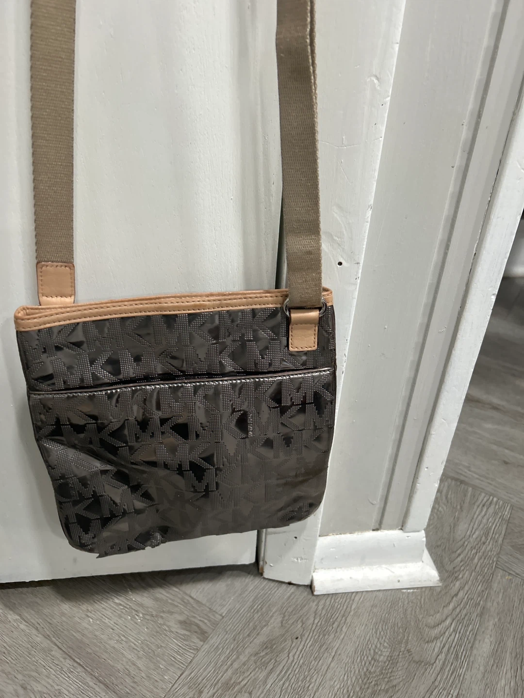 Michael Kors crossbody purse - photo 3