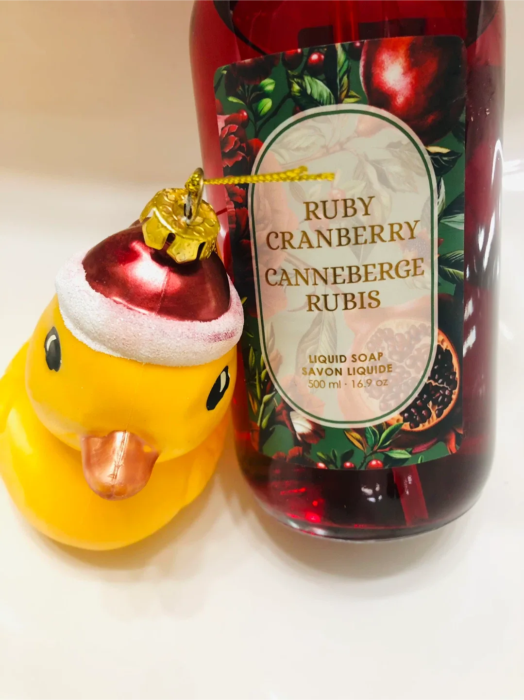 🥕 NEW Homesense Ruby Cranberry Liquid Soap & Christmas Duck thumbnail