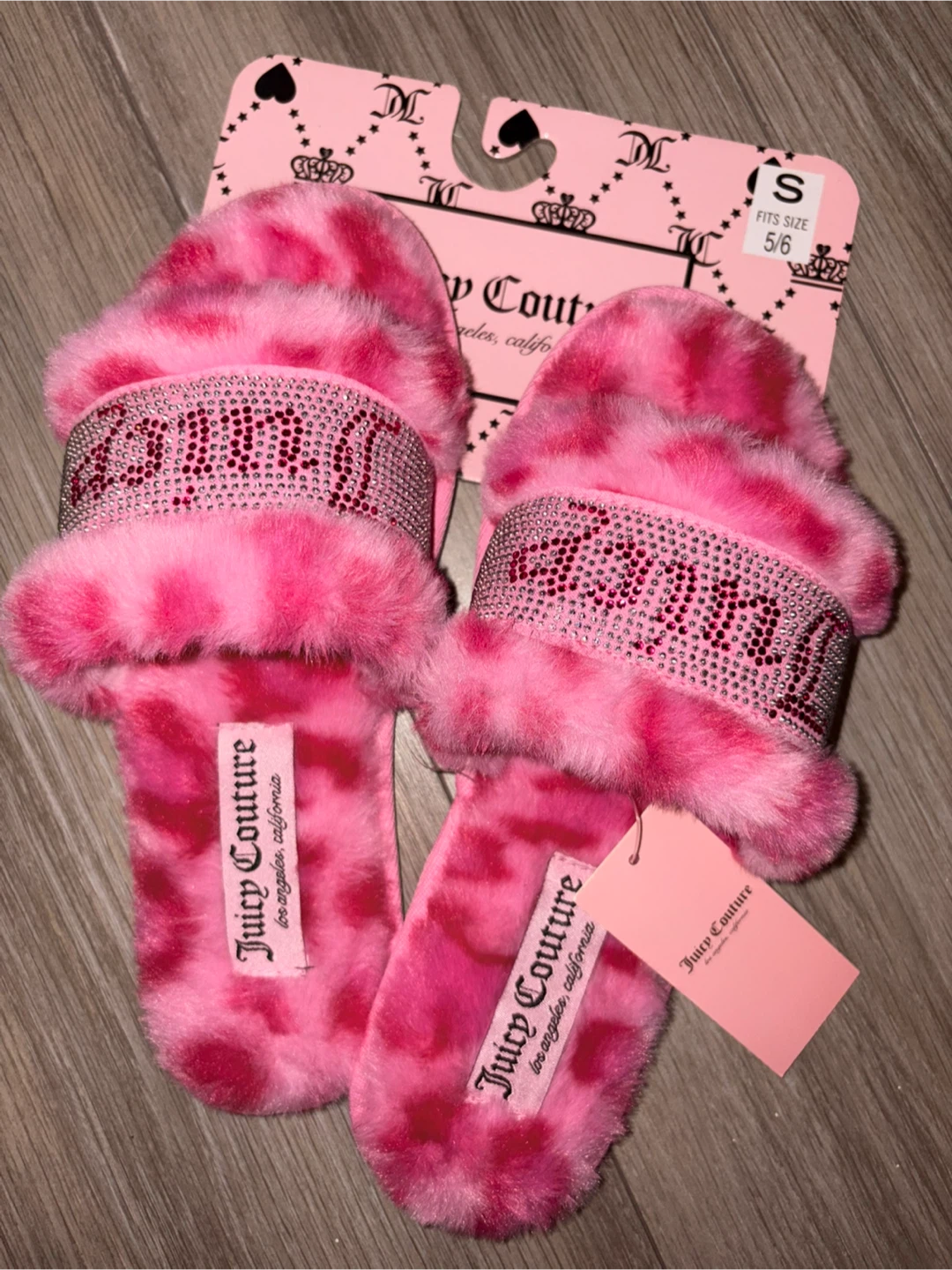 Juicy Couture Pink Fuzzy Slippers - Size 5/6 (New)