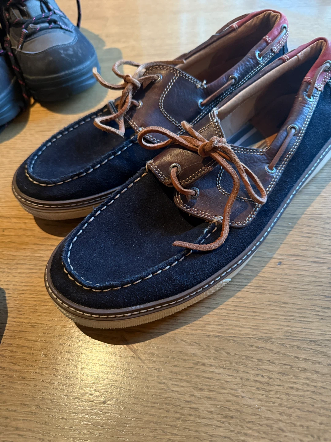 Men’s shoes for sale ( Winter shoe, sneakers…,