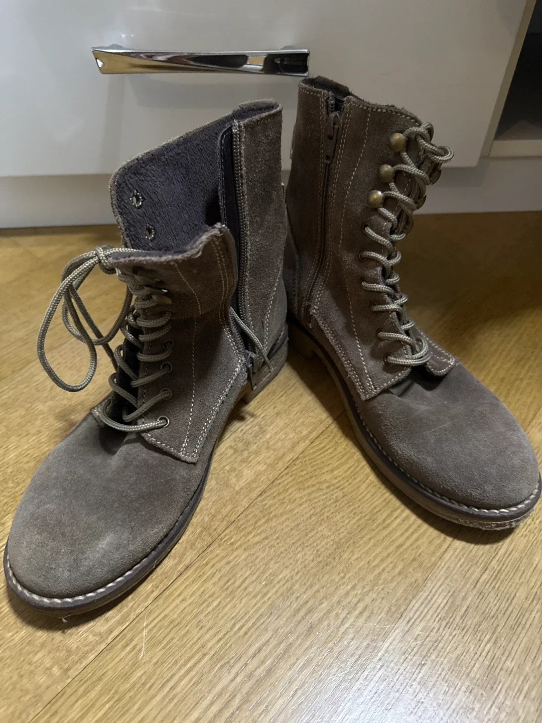 Suede Ankle Boots image indicator(2)