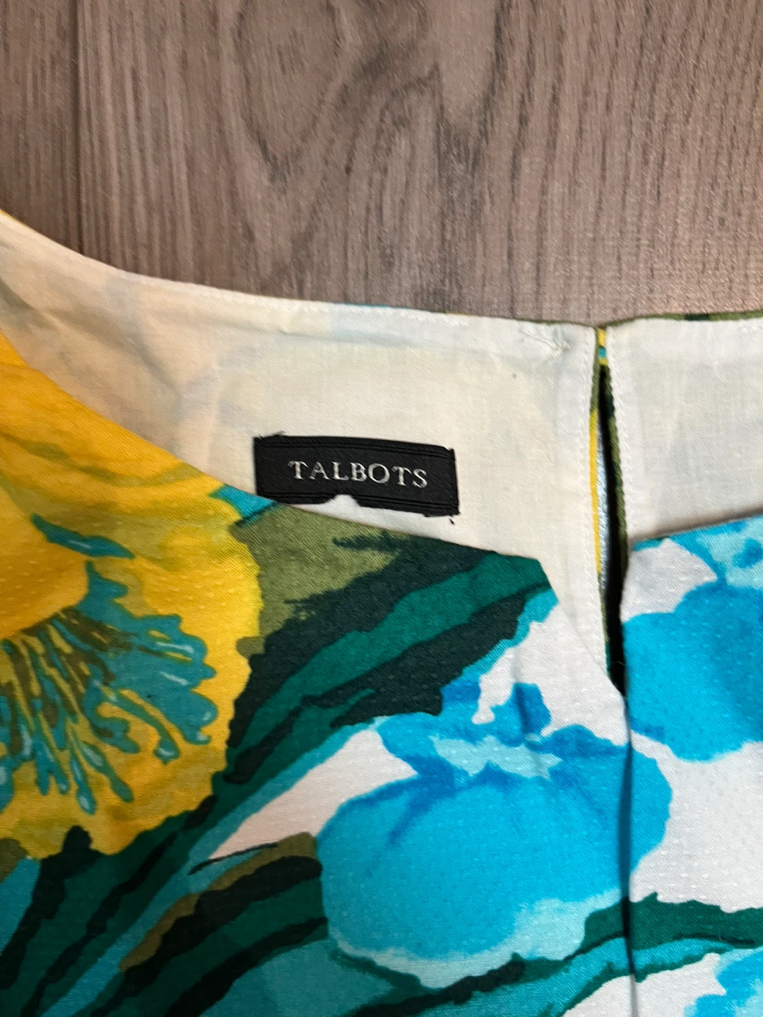 Talbots Floral Sleeveless Top - photo 4