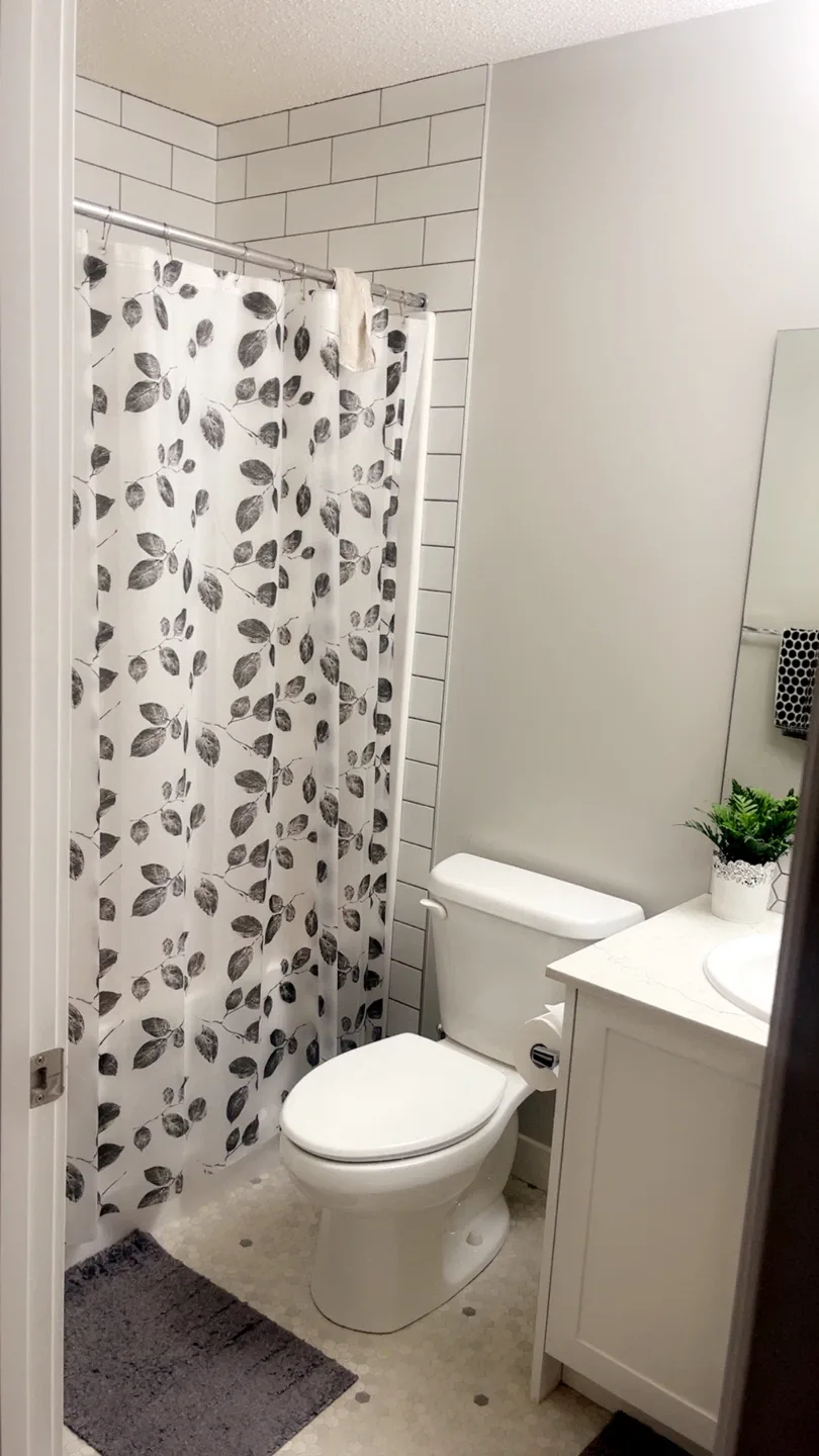 Private room for rent image indicator(3)