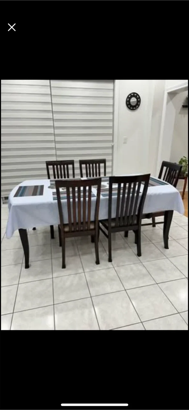 Dining Table with Six Chairs image indicator(2)
