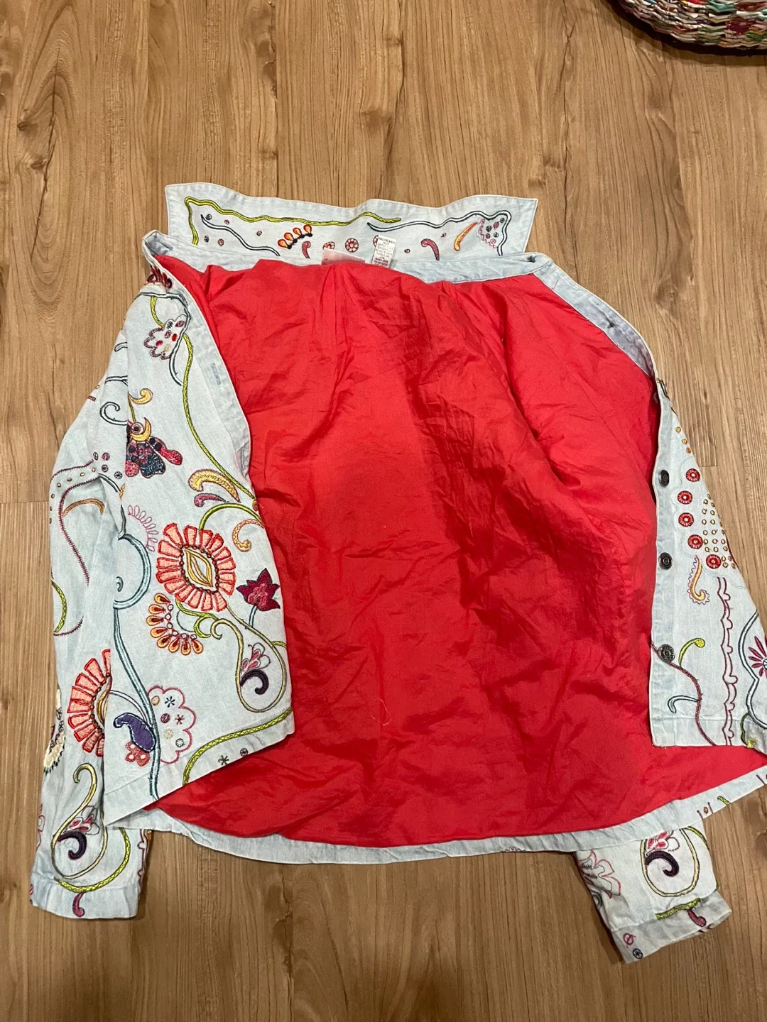 Chico's Design Embroidered Jacket - Size 1 image indicator(3)