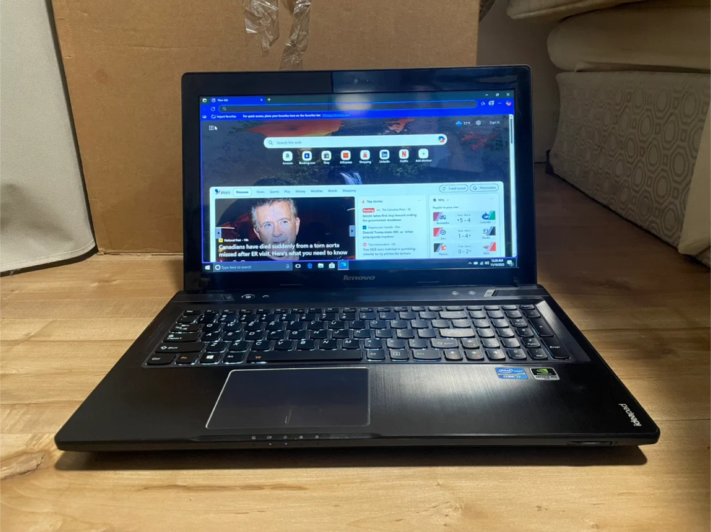 Lenovo Y560 Laptop i7 image indicator(2)