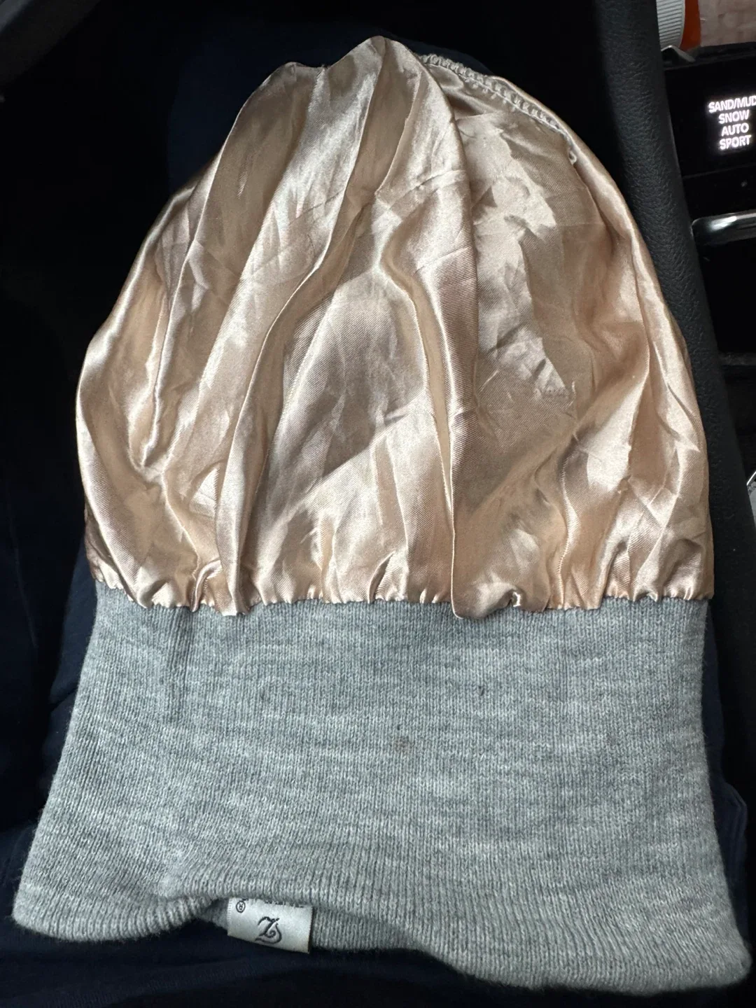 Zuppad Gray Beanie image indicator(4)