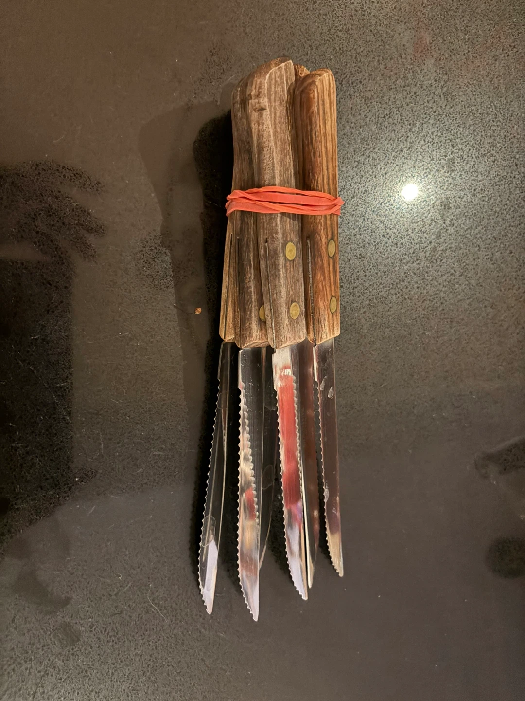 Set of Serrated Steak Knives