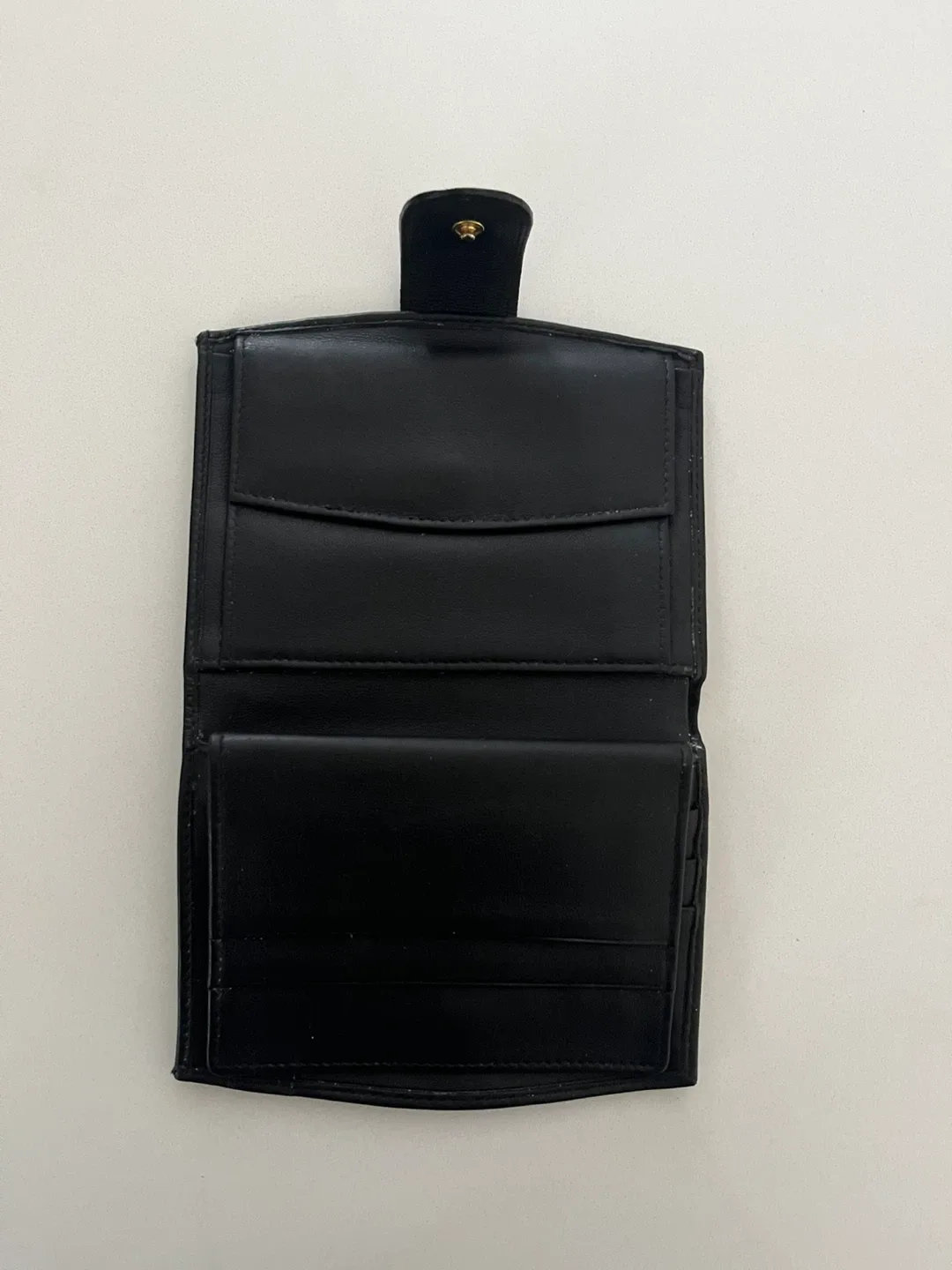 VintageBally Black Leather Wallet - Swiss Made image indicator(5)