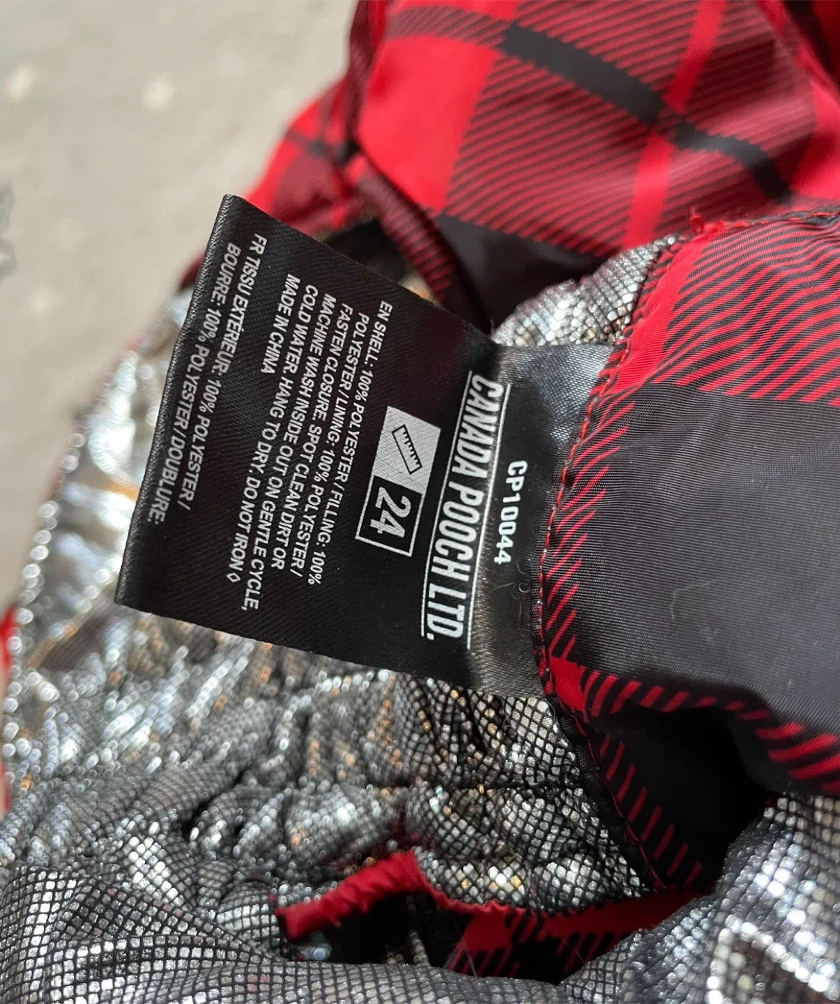 24” 47-55lbs Canada Pooch Dog Winter Coat image indicator(3)