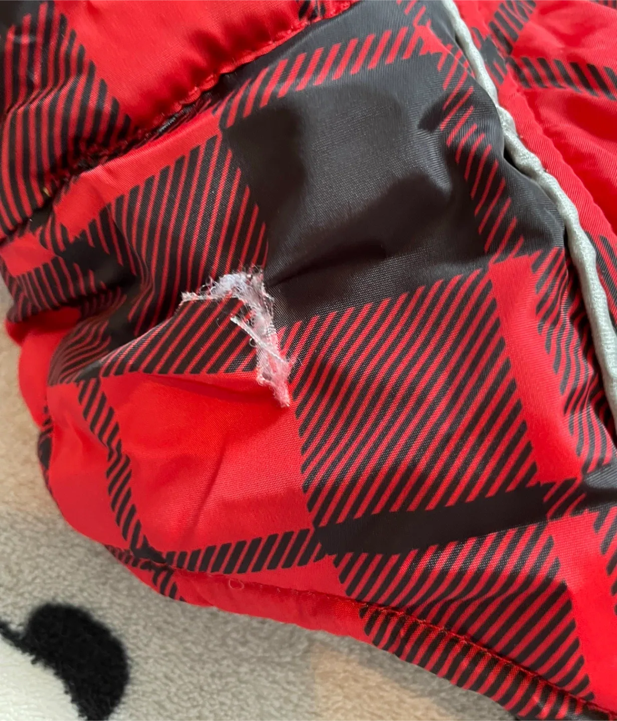 24” 47-55lbs Canada Pooch Dog Winter Coat image indicator(2)