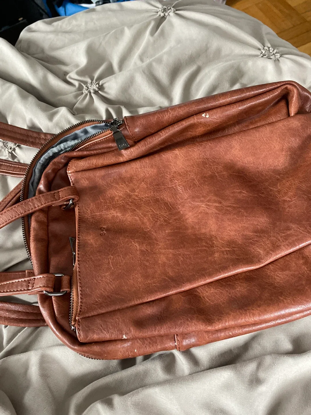 Women backpack image indicator(6)