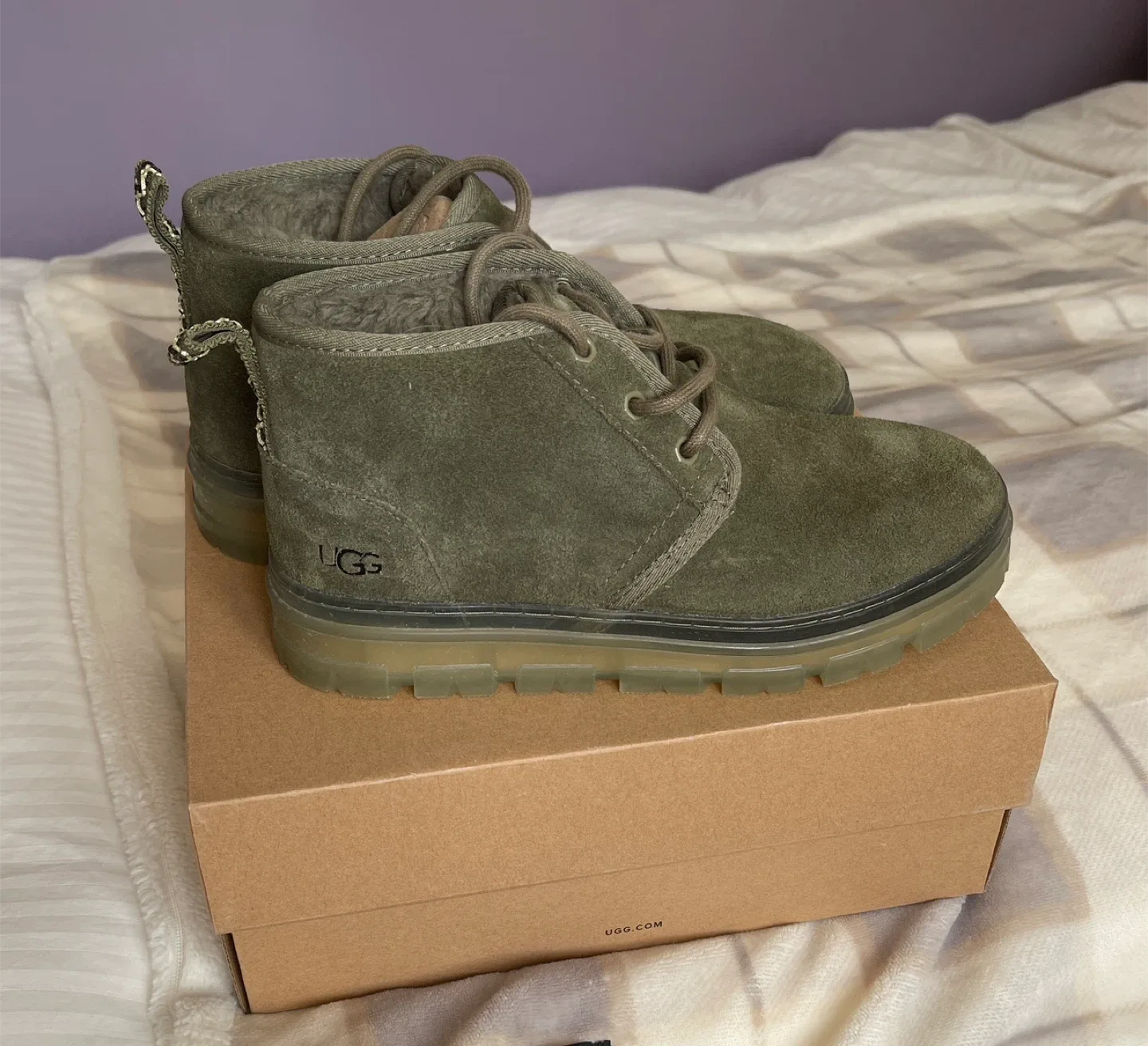 UGG Nemaul Clear Chukka Boot - Size 8 image indicator(3)